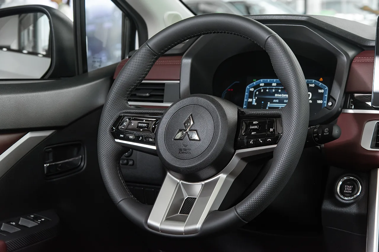 Mitsubishi Xpander Cross